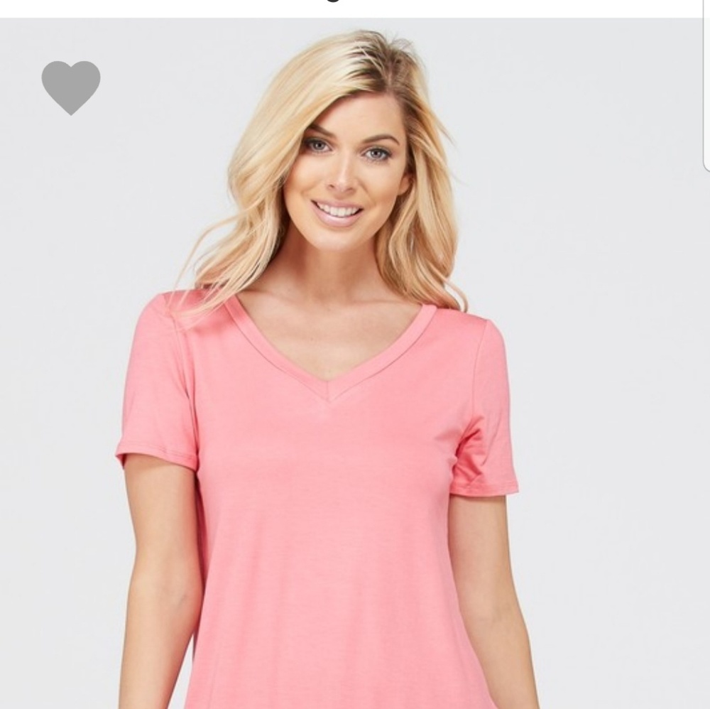 Essential V-Neck - Picture 2 of 2